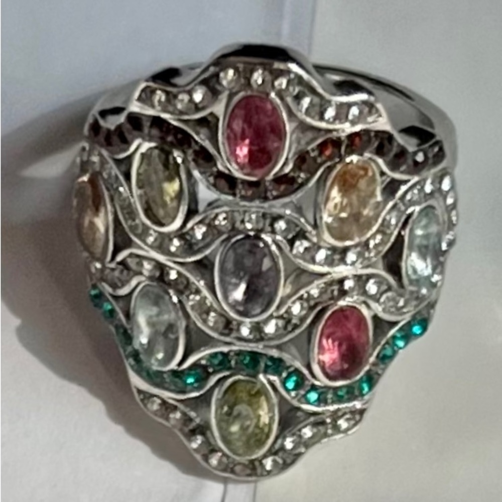 New. Multicolor retro style ring size 8